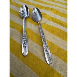 Oneida Nobility Plate Silverplate Royal Rose Set of 2 Tablespoons 1939